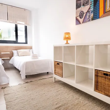 Lägenhet Beachside Escape With Parking And Pool Rems Torremolinos
